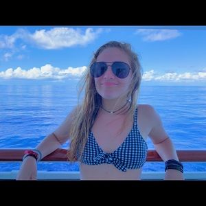 Meet your Posher, Gracey